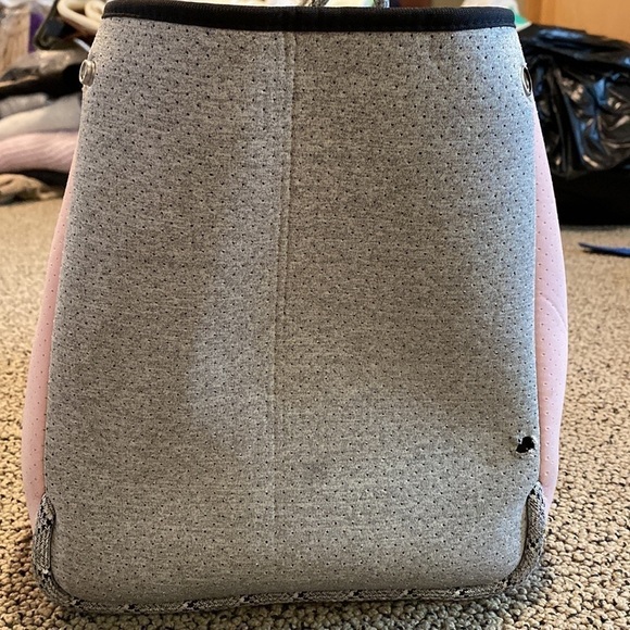 Haute Shore Neoprene Tote Bag - Picture 5 of 10